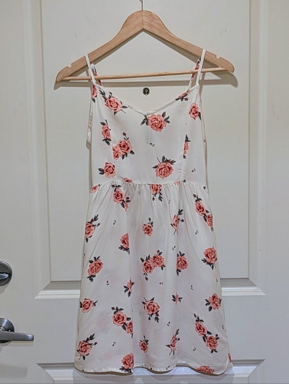 EUC Divided 2 White Viscose Floral Sundress with Back Shirring
